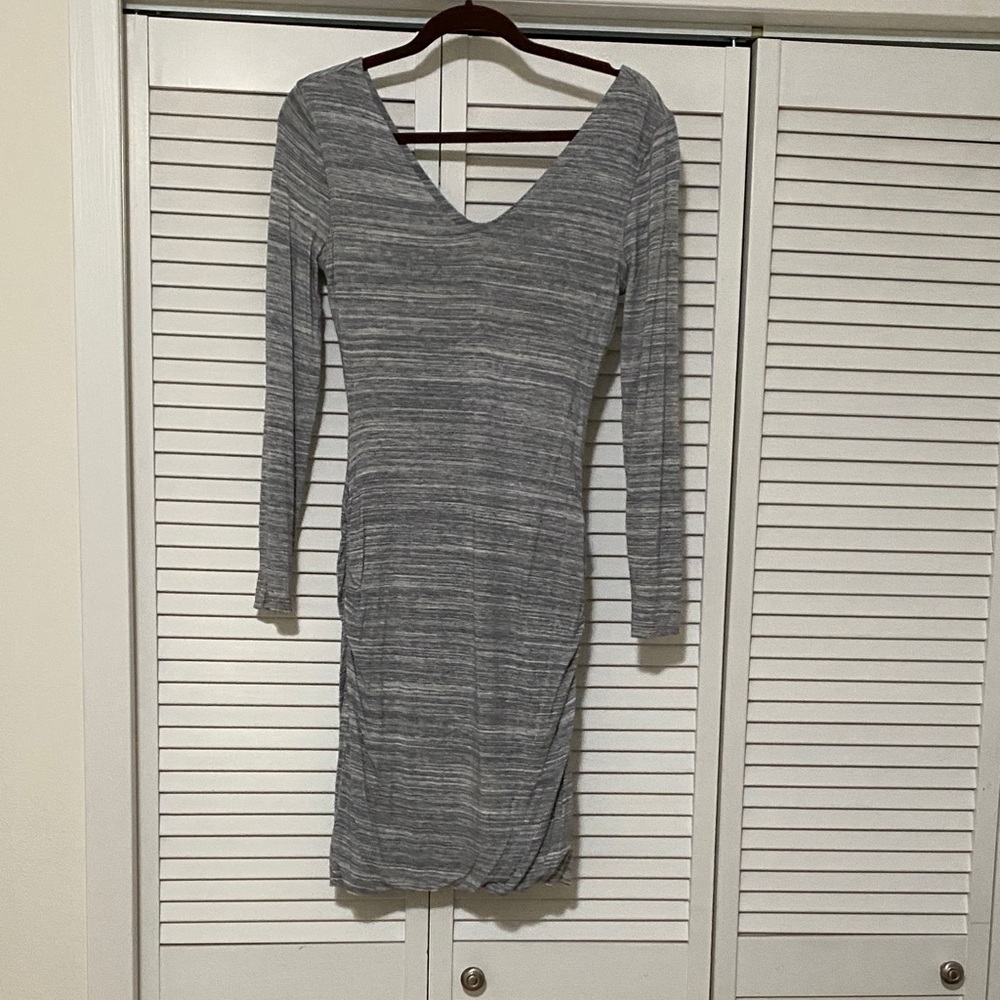 Banana Republic Heather Gray Long Sleeve Dress